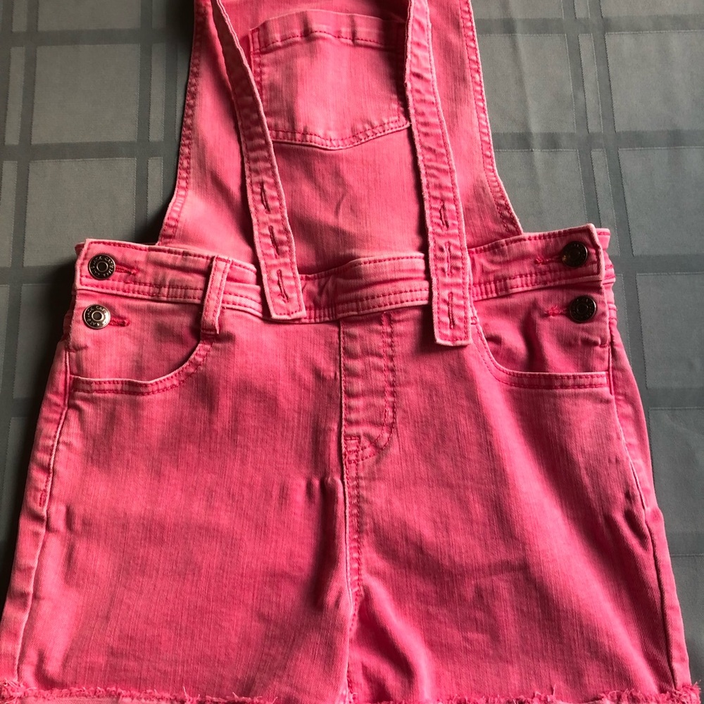 Cat and Jack Pink Romper Size L